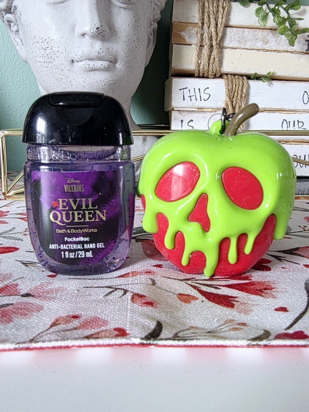 Bath Body Works Evil Queen Poison Apple Pocketbac Set